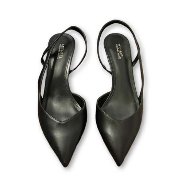 Michael Kors Eliza Flex Kitten Pumps in Black Leather - Picture 3 of 6